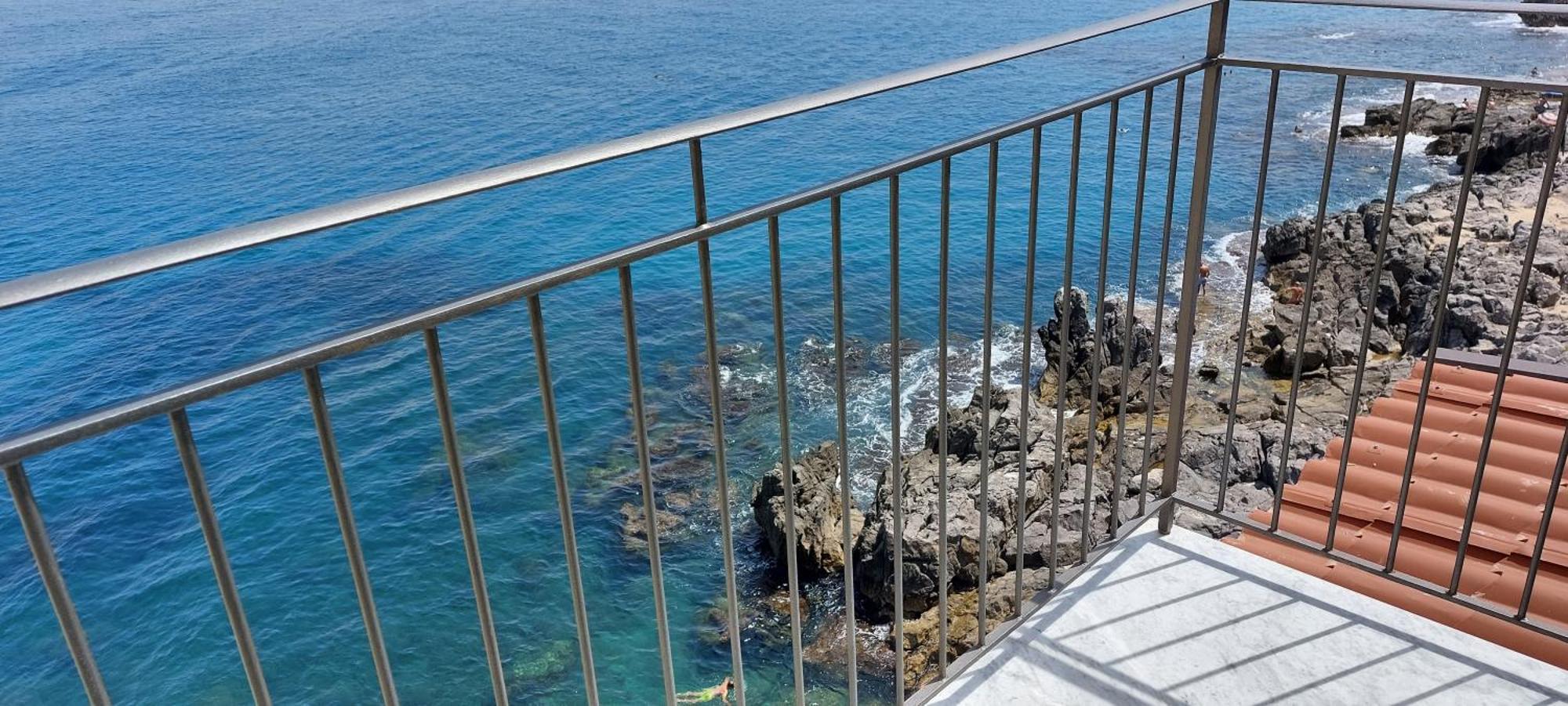 Franco'S Suite Cefalù Exteriör bild